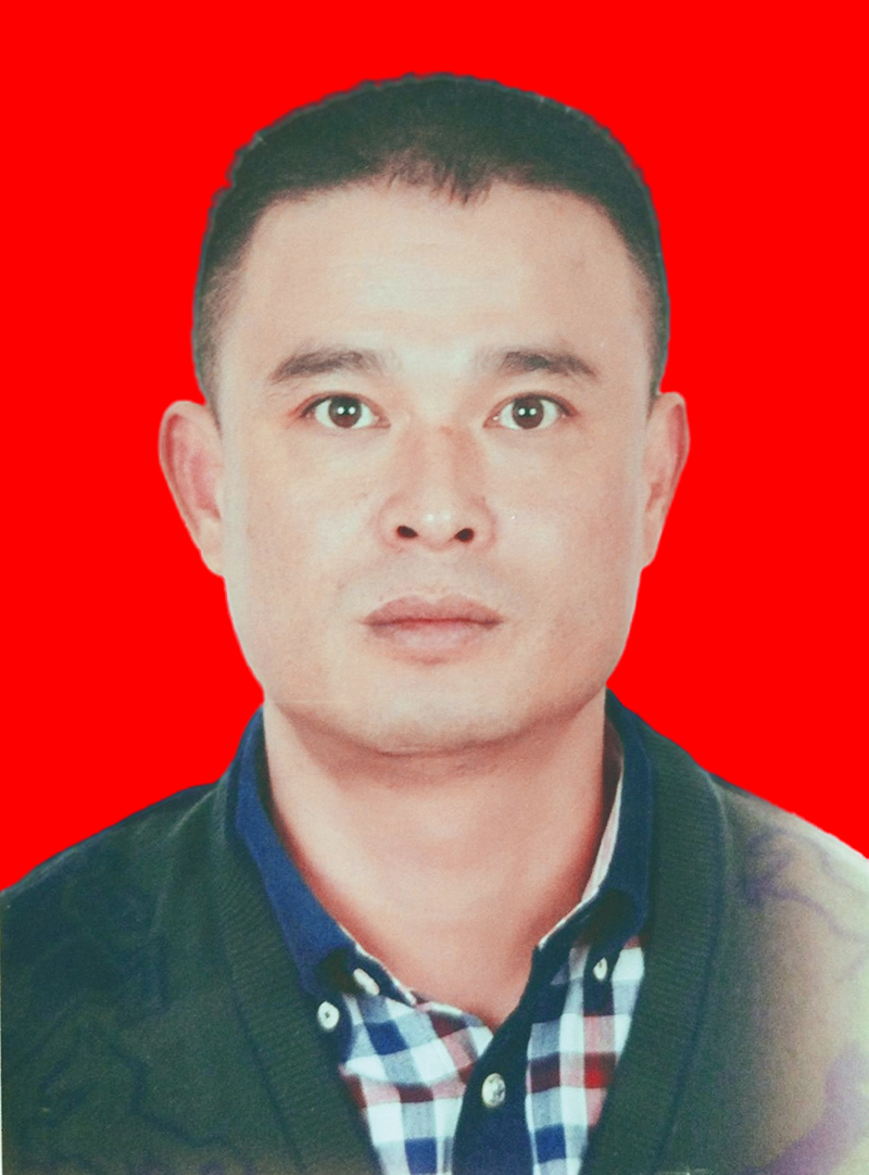 蒋正业  常务副会长，云南新大陆实业有限公司总经理