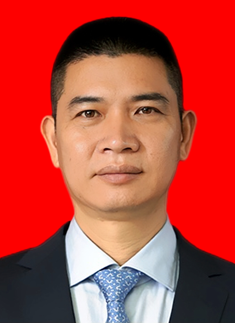 朱金水  常务副会长，昆明市缙云商会会长，云南南亚电梯有限公司董事长