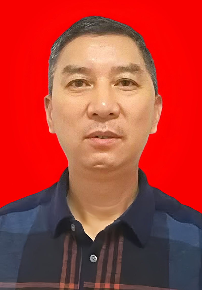 陈法清  副会长，鸿安消防技术咨询有限公司董事长，云南友安消防工程有限公司董事长