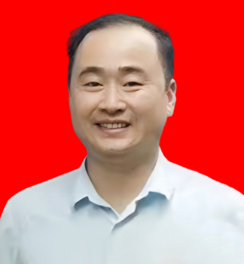 潘荣安  副会长，云南荣德福控股集团有限公司总经理