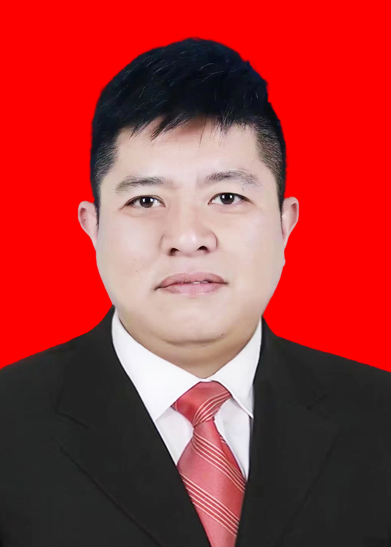 张世高  副会长，弥勒高泰果业有限公司董事长