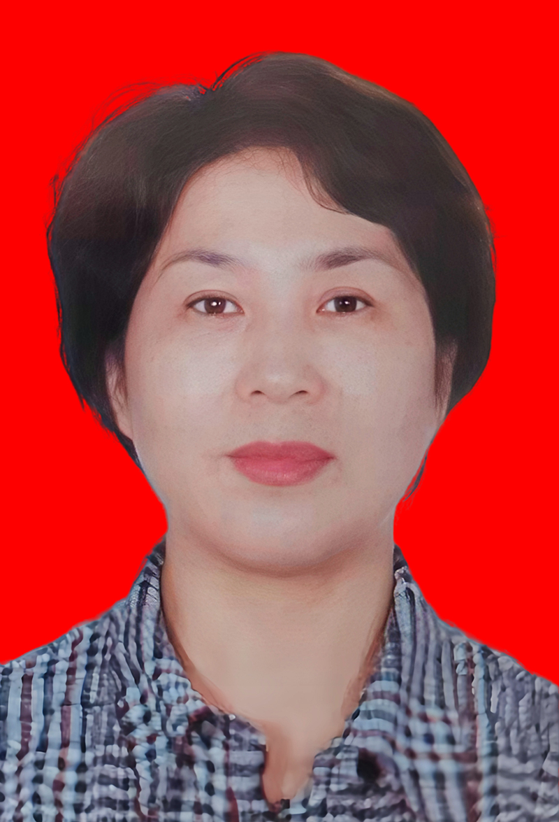 赵菊青  副会长，昆明市鲸鱼电机泵业有限公司总经理