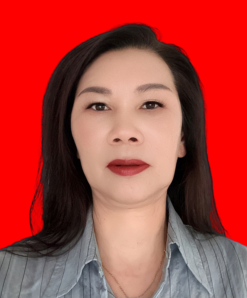 陈冬芹  副会长，云南泰鑫房地产开发有限公司总经理