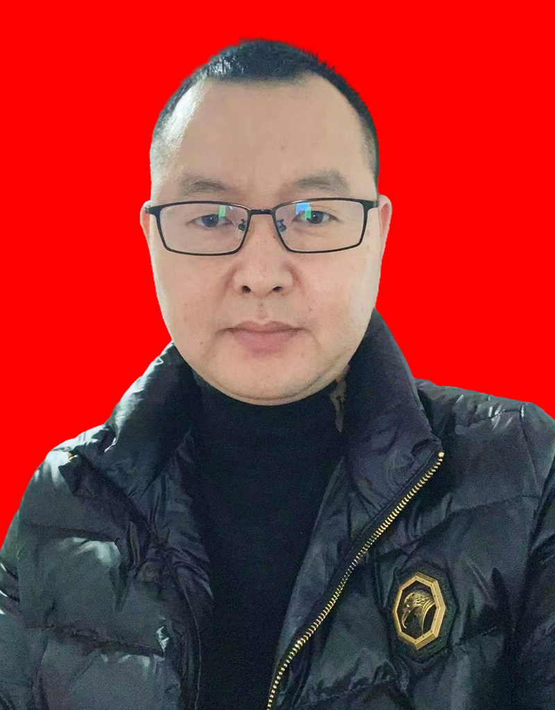余永明  副会长，永明日化商贸有限公司总经理