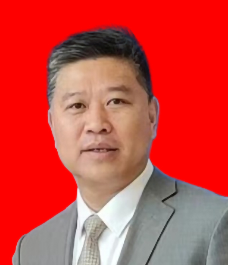 龚方圆  副会长，浙江星链接正储能源有限公司总经理