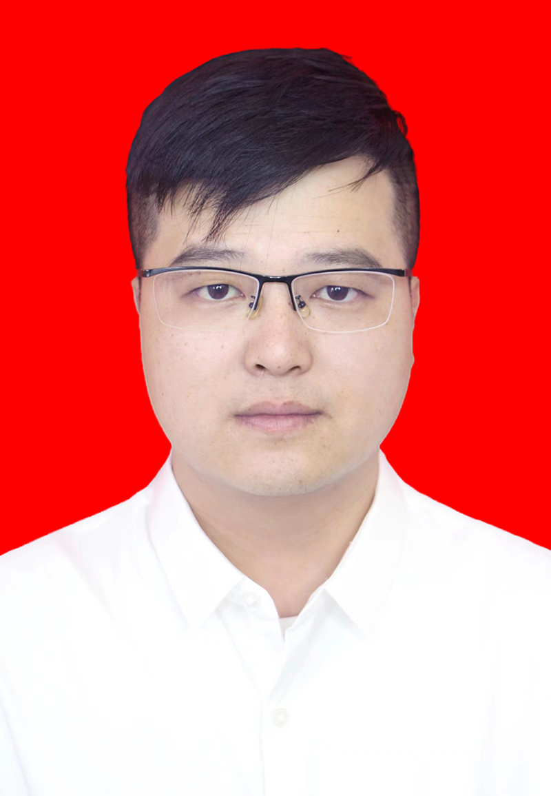 杜家杰  副会长，云南天锜汽车服务有限公司总经理