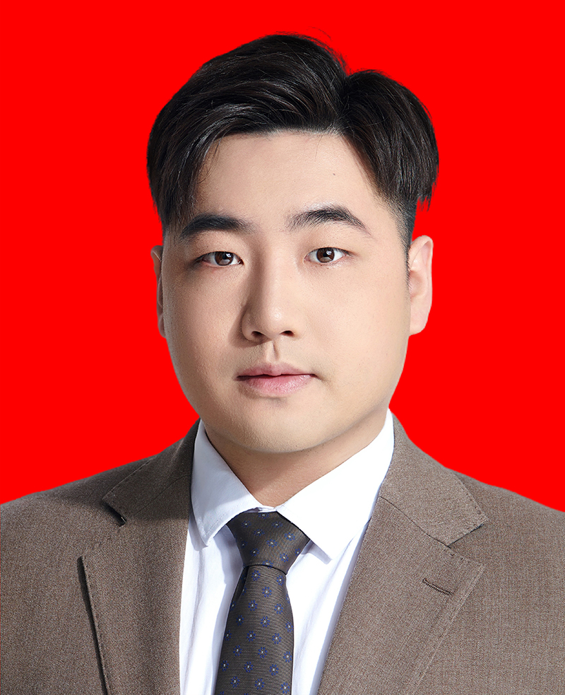 王淋翔  副会长，联纵云南投资控股（集团）有限公司董事长