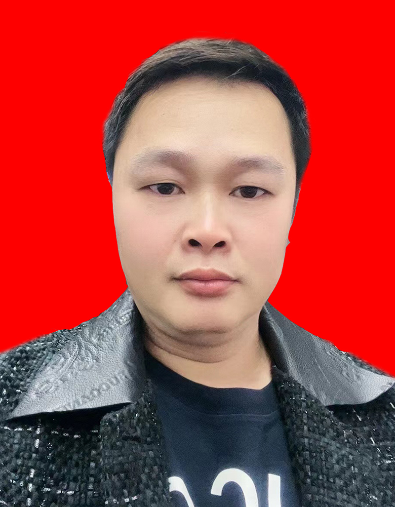 章明军  副会长，昆明云泵泵业有限公司总经理